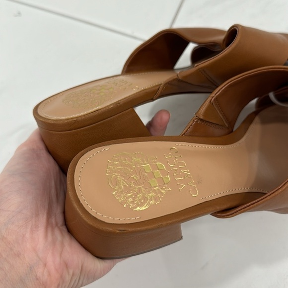 NEW! Vince Camuto Barn Brown Seedanta Heel - Size 7 - Picture 15 of 16